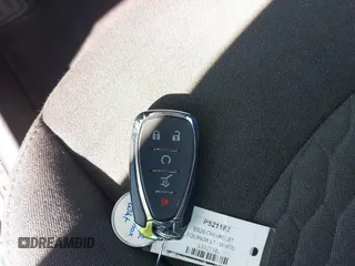 2020 Chevrolet Equinox LT с VIN 3GNAXJEV7LS521182, выставлен на аукционе IAAI как лот 40844466 с пробегом 65 994 миль миль и . История ставок и продаж доступна на DreamBid. Изображение 11.