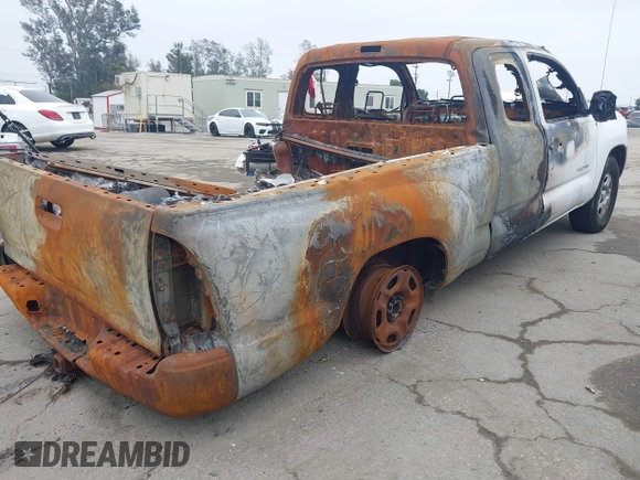 2009 Toyota Tacoma with VIN 5TETX22N69Z613623, listed as a IAAI auction lot 41788287 with Not Provided miles. Bid and sale history available at carsss.com. Image 4.
