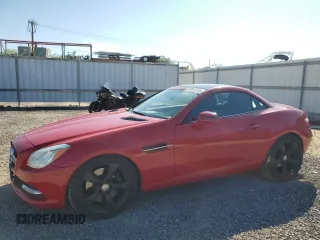 2012 Mercedes-Benz SLK 350 z VIN WDDPK5HA8CF038828, wystawiony jako Copart lot #50047975 z przebiegiem 93 484 mil mil oraz Czysty tytuł • Clean title. Historia ofert i sprzedaży dostępna na DreamBid. Obrazek 1.