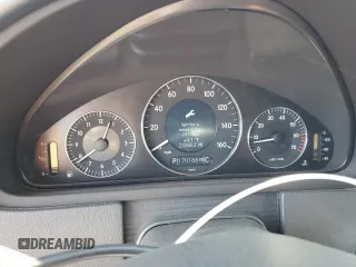 2005 Mercedes-Benz CLK 500 z VIN WDBTJ75JX5F153086, wystawiony jako Copart lot #58191185 z przebiegiem 170 186 mil mil oraz Tytuł czysty. Historia ofert i sprzedaży dostępna na DreamBid. Obrazek 9.