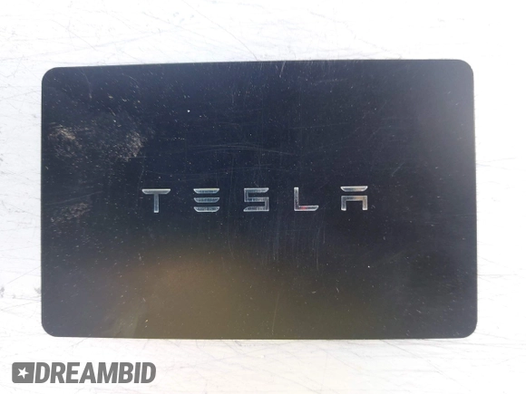 2024 Tesla Model Y with VIN 7SAYGDED5RF103983, listed as a IAAI auction lot 41933836 with 11,398 mi miles and . Bid and sale history available at DreamBid. Image 11.