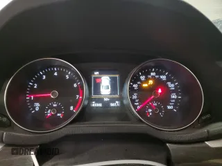2018 Volkswagen Passat SEL Premium z VIN 1VWCA7A38JC029626, wystawiony jako Copart lot #52119595 z przebiegiem 63 342 mil mil oraz Nie do naprawy • Non repairable. Historia ofert i sprzedaży dostępna na DreamBid. Obrazek 9.