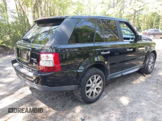 2009 Land Rover Range Rover Sport HSE with VIN SALSK25449A210062, listed as a IAAI auction lot 42578703 with 201,030 mi miles and . Bid and sale history available at DreamBid. Image 4.