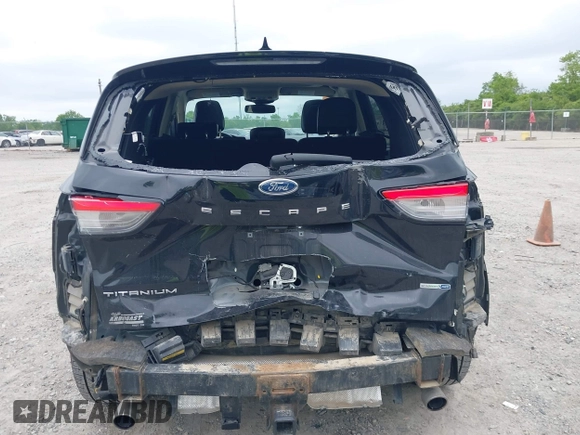 2020 Ford Escape Titanium with VIN 1FMCU9J97LUA35212, listed as a IAAI auction lot 42347274 with 50,419 mi miles and . Bid and sale history available at DreamBid. Image 17.