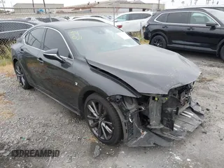 2022 Lexus IS 350 F Sport z VIN JTHGZ1B25N5049860, wystawiony jako IAAI lot #42174458 z przebiegiem 35 384 mil mil oraz . Historia ofert i sprzedaży dostępna na DreamBid. Obrazek 1.