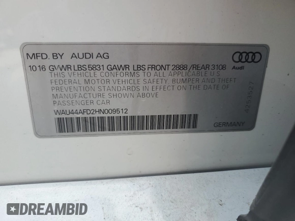 2017 Audi A8 z VIN WAU44AFD2HN009512, wystawiony jako Copart lot #50818385 z przebiegiem 44 175 mil mil oraz Szkoda całkowita • Salvage title. Historia ofert i sprzedaży dostępna na DreamBid. Obrazek 12.