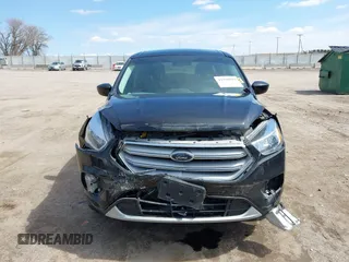 2019 Ford Escape SE z VIN 1FMCU9GDXKUB78598, wystawiony jako IAAI lot #41930913 z przebiegiem 111 284 mil mil oraz . Historia ofert i sprzedaży dostępna na DreamBid. Obrazek 12.