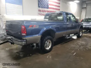 2004 Ford Super Duty F-250 XL with VIN 1FTNX21P44EA08894, listed as a Copart auction lot 84848634 with 122,859 mi miles and Clean Title. Bid and sale history available at carsss.com. Image 3.