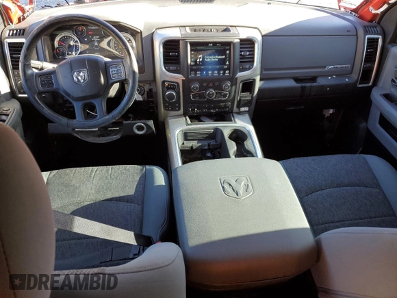 2018 Ram 1500 Big Horn z VIN 1C6RR7GTXJS237243, wystawiony jako Copart lot #53097185 z przebiegiem 153 010 mil mil oraz Szkoda całkowita • Salvage title. Historia ofert i sprzedaży dostępna na DreamBid. Obrazek 8.