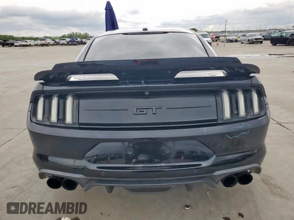 2019 Ford Mustang GT z VIN 1FA6P8CF3K5108905, wystawiony jako Copart lot #51247485 z przebiegiem 88 317 mil mil oraz Tytuł czysty. Historia ofert i sprzedaży dostępna na DreamBid. Obrazek 6.
