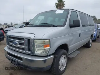 2008 Ford Econoline Passenger XL with VIN 1FMNE11W28DA58918, listed as a IAAI auction lot 42793414 with 157,717 mi miles and . Bid and sale history available at DreamBid. Image 2.