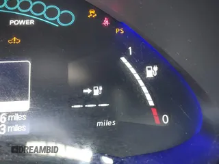 2017 Nissan LEAF SV z VIN 1N4BZ0CP4HC301703, wystawiony jako IAAI lot #42195180 z przebiegiem 42 366 mil mil oraz . Historia ofert i sprzedaży dostępna na DreamBid. Obrazek 17.