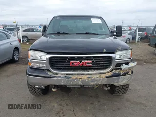 2001 GMC Sierra 1500HD SLT z VIN 1GTGK13U91F137210, wystawiony jako IAAI lot #41600294 z przebiegiem 156 589 mil mil oraz . Historia ofert i sprzedaży dostępna na DreamBid. Obrazek 6.
