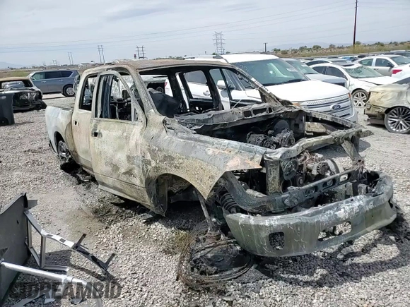 2016 Ram 1500 Laramie z VIN 1C6RR7NT9GS180058, wystawiony jako Copart lot #56667915 z przebiegiem Nie podano mil oraz Szkoda całkowita • Salvage title. Historia ofert i sprzedaży dostępna na DreamBid. Obrazek 13.
