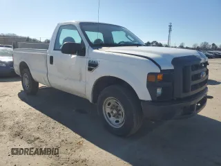 2010 Ford F-250 z VIN 1FTNF2A56AEB37460, wystawiony jako Copart lot #45498685 z przebiegiem 233 446 mil mil oraz Szkoda całkowita • Salvage title. Historia ofert i sprzedaży dostępna na DreamBid. Obrazek 4.
