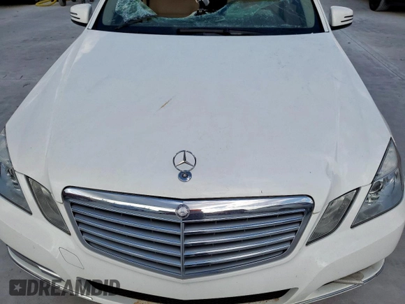 2013 Mercedes-Benz E 350 Luxury with VIN WDDHF5KB5DA728352, listed as a Copart auction lot 59737655 with 68,286 mi miles and Salvage title. Bid and sale history available at DreamBid. Image 11.