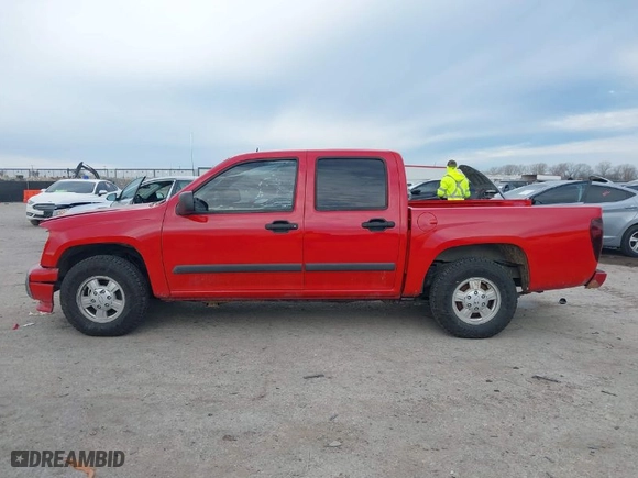 2008 Chevrolet Colorado LT w/1LT with VIN 1GCCS139188179668, listed as a IAAI auction lot 41281125 with 130,617 mi miles. Bid and sale history available at carsss.com. Image 15.