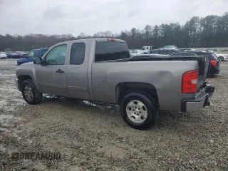2013 Chevrolet Silverado 1500 LT with VIN 1GCRCSE07DZ185751, listed as a Copart auction lot 48394685 with 197,379 mi miles and Salvage Title. Bid and sale history available at DreamBid. Image 2.