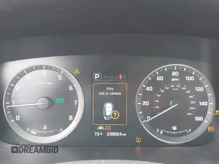 2015 Hyundai Sonata Limited with VIN 5NPE34AF4FH037765, listed as a IAAI auction lot 41887280 with 235,024 mi miles and . Bid and sale history available at carsss.com. Image 7.