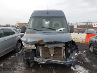2019 Mercedes-Benz Sprinter Cargo Van with VIN WD4PF0CD9KP065019, listed as a IAAI auction lot 41070270 with 187,464 mi miles. Bid and sale history available at carsss.com. Image 13.