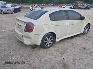 2012 Nissan Sentra SR z VIN 3N1AB6AP7CL697738, wystawiony jako IAAI lot #42358597 z przebiegiem Nie podano mil oraz . Historia ofert i sprzedaży dostępna na DreamBid. Obrazek 4.