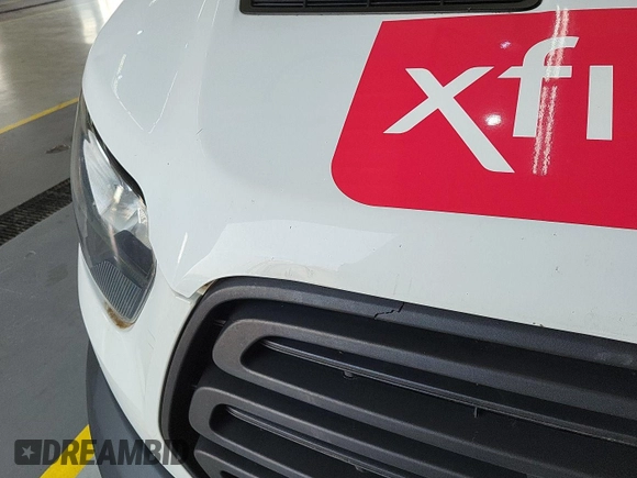 2017 Ford Transit z VIN 1FTYR1YM1HKB05586, wystawiony jako IAAI lot #42621311 z przebiegiem 110 277 mil mil oraz . Historia ofert i sprzedaży dostępna na DreamBid. Obrazek 13.