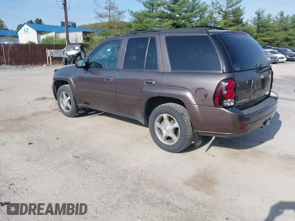 2008 Chevrolet TrailBlazer 3LT with VIN 1GNDT13S682211190, listed as a IAAI auction lot 42112837 with 87,078 mi miles and . Bid and sale history available at DreamBid. Image 3.