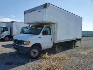 2005 Ford Econoline Cargo with VIN 1FDXE45P45HA59960, listed as a Copart auction lot 64556495 with 177,474 mi miles and Clean title. Bid and sale history available at DreamBid. Image 1.