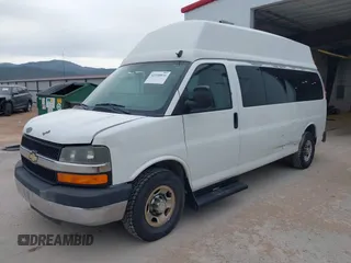 2011 Chevrolet Express Passenger 1LT с VIN 1GAZG1FG5B1106432, выставлен на аукционе IAAI как лот 42356831 с пробегом 216 679 миль миль и . История ставок и продаж доступна на DreamBid. Изображение 17.