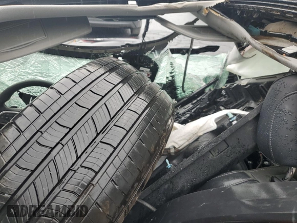 2024 Jeep Grand Cherokee z VIN 1C4RJYB68RC710716, wystawiony jako Copart lot #61194385 z przebiegiem Nie podano mil oraz Nie do naprawy • Non repairable. Historia ofert i sprzedaży dostępna na DreamBid. Obrazek 8.