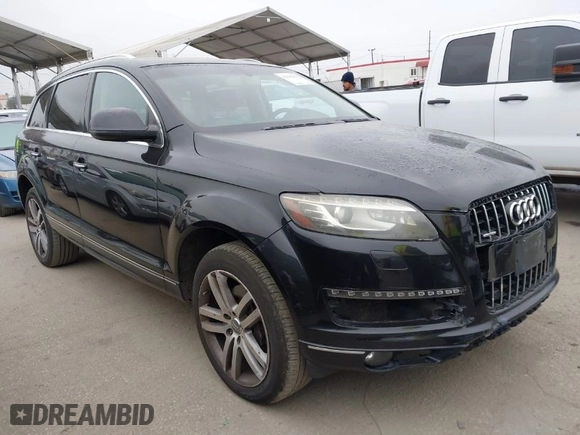 2014 Audi Q7 3.0T Premium Plus with VIN WA1LGAFE9ED021103, listed as a IAAI auction lot 42042495 with 186,446 mi miles. Bid and sale history available at carsss.com. Image 1.