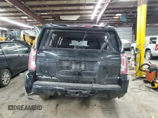 2017 GMC Yukon XL SLE with VIN 1GKS2FKC7HR216601, listed as a Copart auction lot 42554525 with 121,016 mi miles and Salvage Title. Bid and sale history available at carsss.com. Image 6.