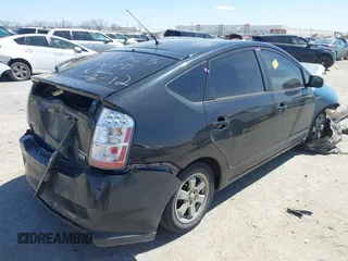 2006 Toyota Prius with VIN JTDKB20U167060158, listed as a IAAI auction lot 41833528 with 1 mi miles. Bid and sale history available at carsss.com. Image 4.