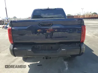 2024 Toyota Tundra SR5 с VIN 5TFLA5DBXRX158501, выставлен на аукционе Copart как лот 56897765 с пробегом 12 998 миль миль и Списание • Salvage title. История ставок и продаж доступна на DreamBid. Изображение 6.