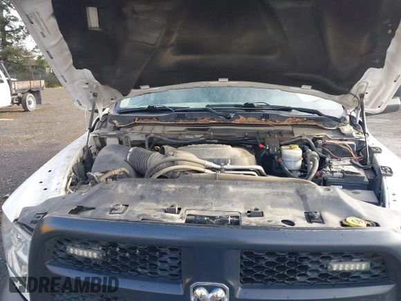 2018 Ram 2500 Tradesman with VIN 3C7WR4HJ0JG387749, listed as a IAAI auction lot 41750102 with 134,986 mi miles. Bid and sale history available at carsss.com. Image 9.