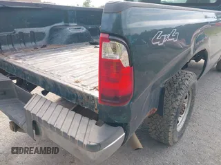 2010 Ford F-250 XL with VIN 1FTNF2B5XAEA77794, listed as a IAAI auction lot 42646385 with 172,394 mi miles and . Bid and sale history available at DreamBid. Image 6.