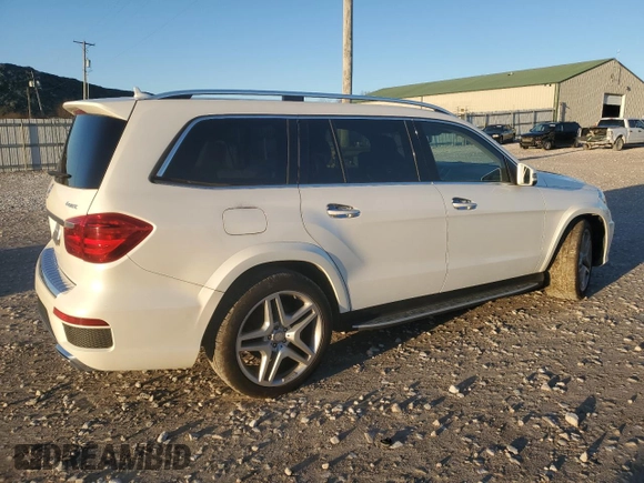 2015 Mercedes-Benz GL-Class GL 550 with VIN 4JGDF7DE9FA467835, listed as a Copart auction lot 83979504 with 108,098 mi miles and Salvage Title. Bid and sale history available at carsss.com. Image 3.