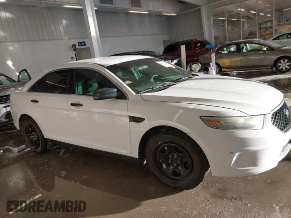 2013 Ford Police Interceptor с VIN 1FAHP2MT7DG101909, выставлен на аукционе IAAI как лот 41400024 с пробегом 260 481 миль миль и . История ставок и продаж доступна на DreamBid. Изображение 13.