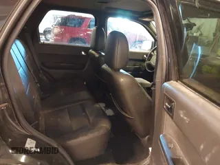 2011 Ford Escape Limited with VIN 1FMCU9EG0BKC29115, listed as a IAAI auction lot 41605426 with 189,187 mi miles. Bid and sale history available at carsss.com. Image 8.