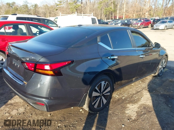 2021 Nissan Altima SV with VIN 1N4BL4DV2MN317791, listed as a IAAI auction lot 41492804 with 155,875 mi miles and . Bid and sale history available at carsss.com. Image 4.