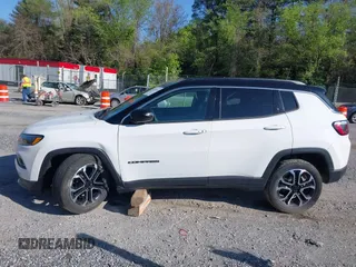 2023 Jeep Compass (RED) Edition with VIN 3C4NJDCN5PT565844, listed as a IAAI auction lot 42135243 with 33,297 mi miles and . Bid and sale history available at carsss.com. Image 14.
