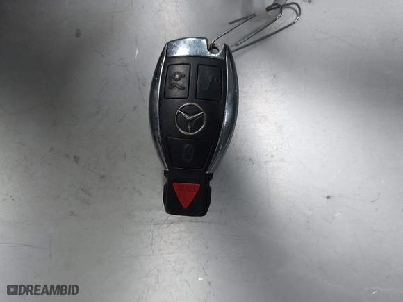 2006 Mercedes-Benz M-Class 5.0L with VIN 4JGBB75E86A077925, listed as a IAAI auction lot 42073986 with 131,258 mi miles. Bid and sale history available at carsss.com. Image 11.