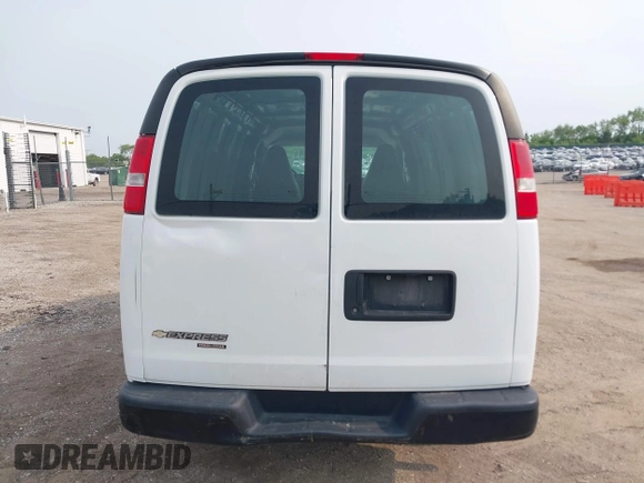 2016 Chevrolet Express Cargo with VIN 1GCWGAFF6G1128884, listed as a IAAI auction lot 42414808 with 198,206 mi miles and . Bid and sale history available at DreamBid. Image 16.