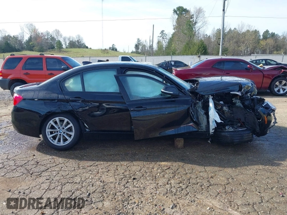 2018 BMW 3 Series 320i with VIN WBA8E1G57JNU89073, listed as a IAAI auction lot 41872759 with Not Provided miles. Bid and sale history available at carsss.com. Image 13.