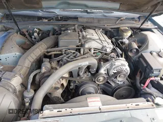 1997 Ford Thunderbird LX with VIN 1FALP6242VH127682, listed as a IAAI auction lot 41088946 with 88,769 mi miles and . Bid and sale history available at DreamBid. Image 10.