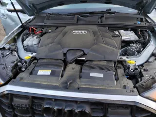 2024 Audi Q7 Premium Plus with VIN WA1LXBF71RD009928, listed as a Copart auction lot 77769904 with 12,012 mi miles and Salvage title. Bid and sale history available at DreamBid. Image 14.