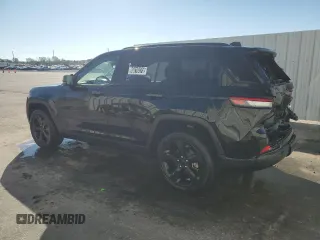 2023 Jeep Grand Cherokee Altitude with VIN 1C4RJGAG0PC647774, listed as a Copart auction lot 88018375 with 33,283 mi miles and Clean title. Bid and sale history available at DreamBid. Image 2.