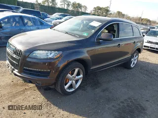 2010 Audi Q7 Premium Plus with VIN WA1LYAFE2AD006417, listed as a IAAI auction lot 41312214 with 122,281 mi miles and . Bid and sale history available at DreamBid. Image 2.