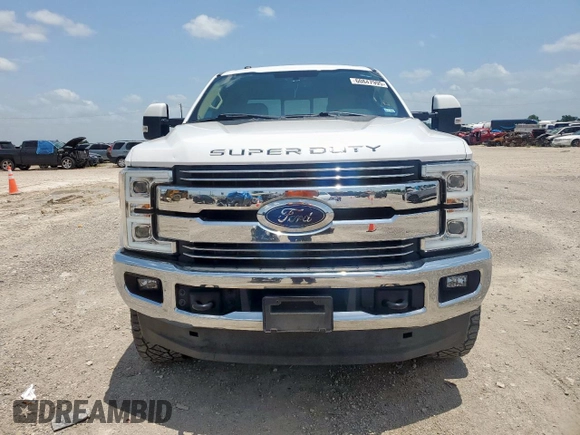 2017 Ford F-250 Lariat with VIN 1FT7W2BT2HEB68950, listed as a Copart auction lot 60847995 with 217,292 mi miles and Clean title. Bid and sale history available at DreamBid. Image 5.