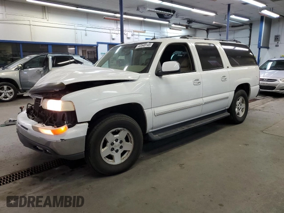 2004 Chevrolet Suburban Z71 with VIN 3GNFK16ZX4G119022, listed as a Copart auction lot 43548145 with 174,143 mi miles and Salvage Title. Bid and sale history available at carsss.com. Image 1.